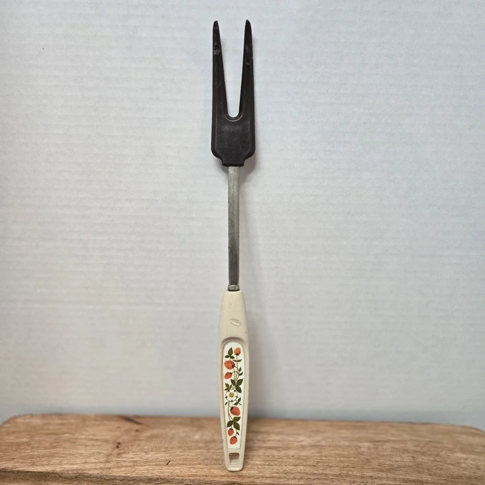 Ekco Vintage Strawberries Chrome Meat Fork